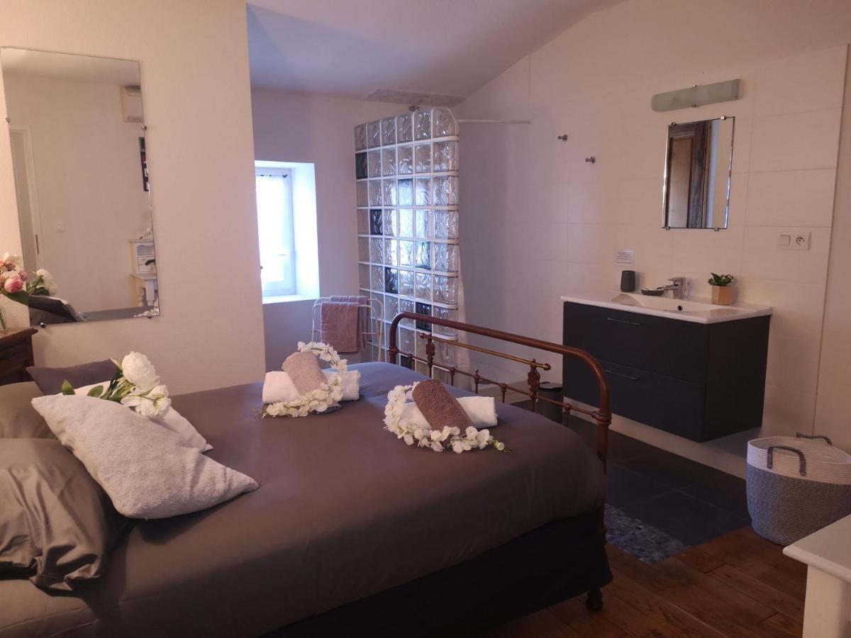 De L Helvie Chez Coco&ricou Hotel